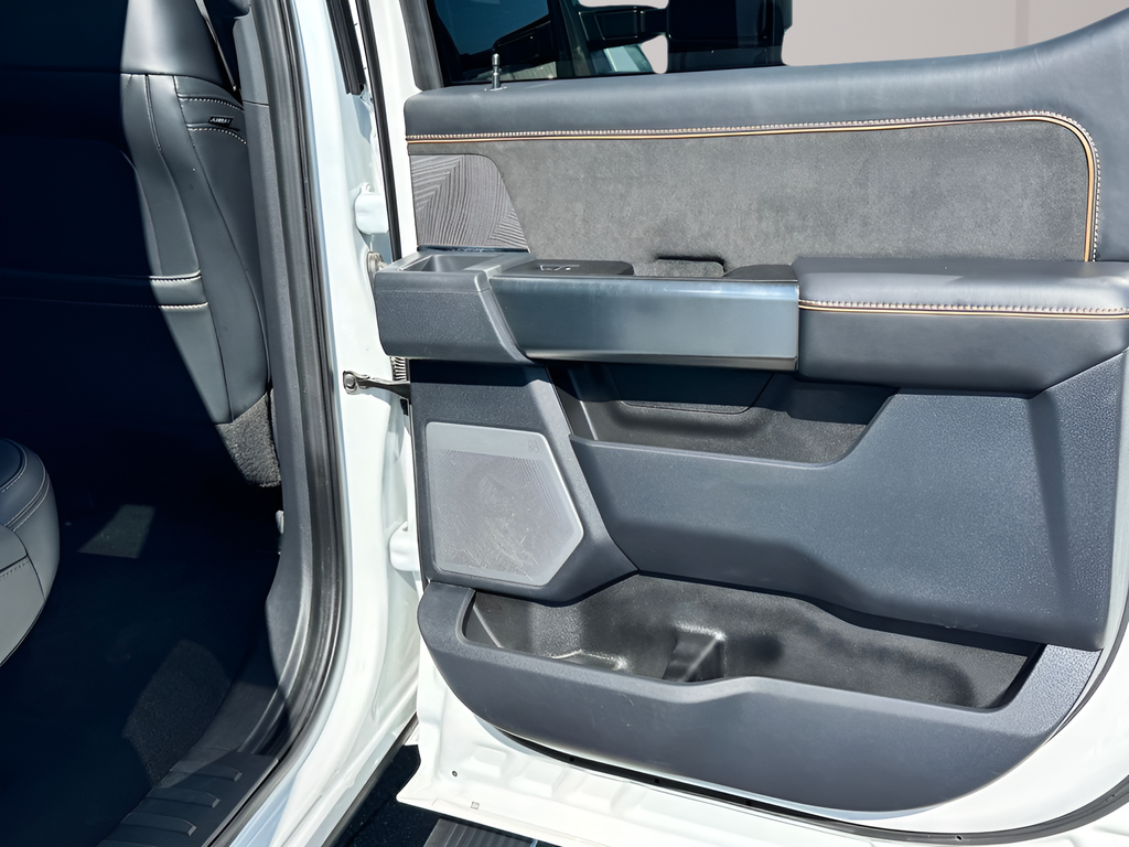 2024 Ford F-350SD Platinum