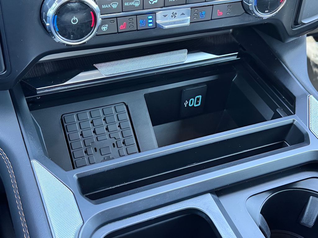 2024 Ford F-350SD Platinum