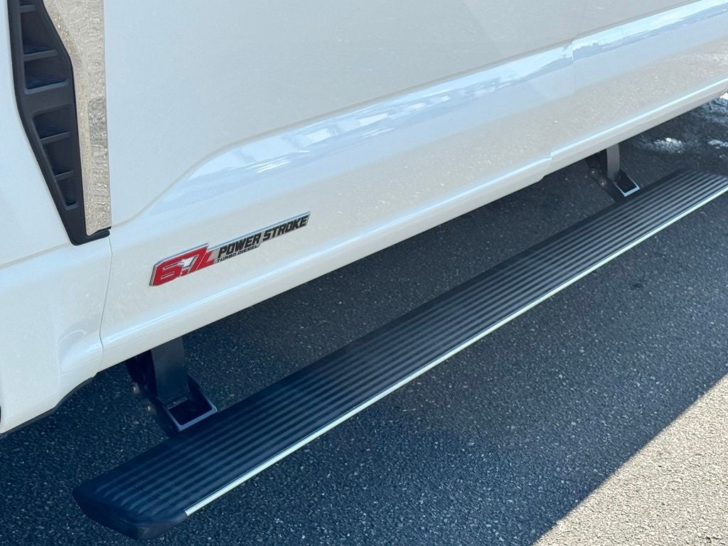 2024 Ford F-350SD Platinum