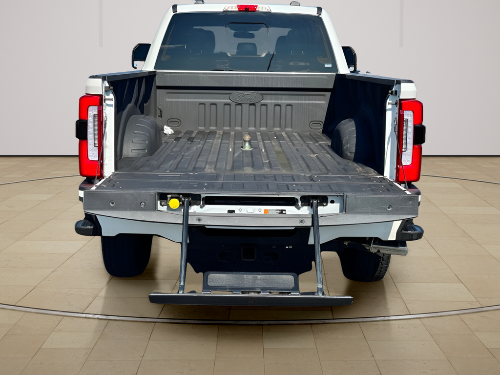 2024 Ford F-350SD Platinum