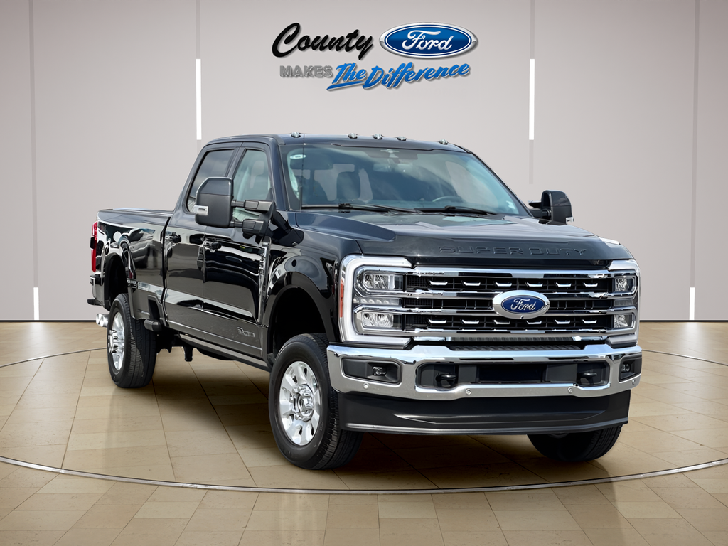 2023 Ford F-350SD Lariat