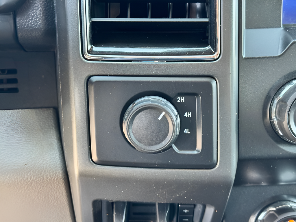 2020 Ford F-350SD XLT