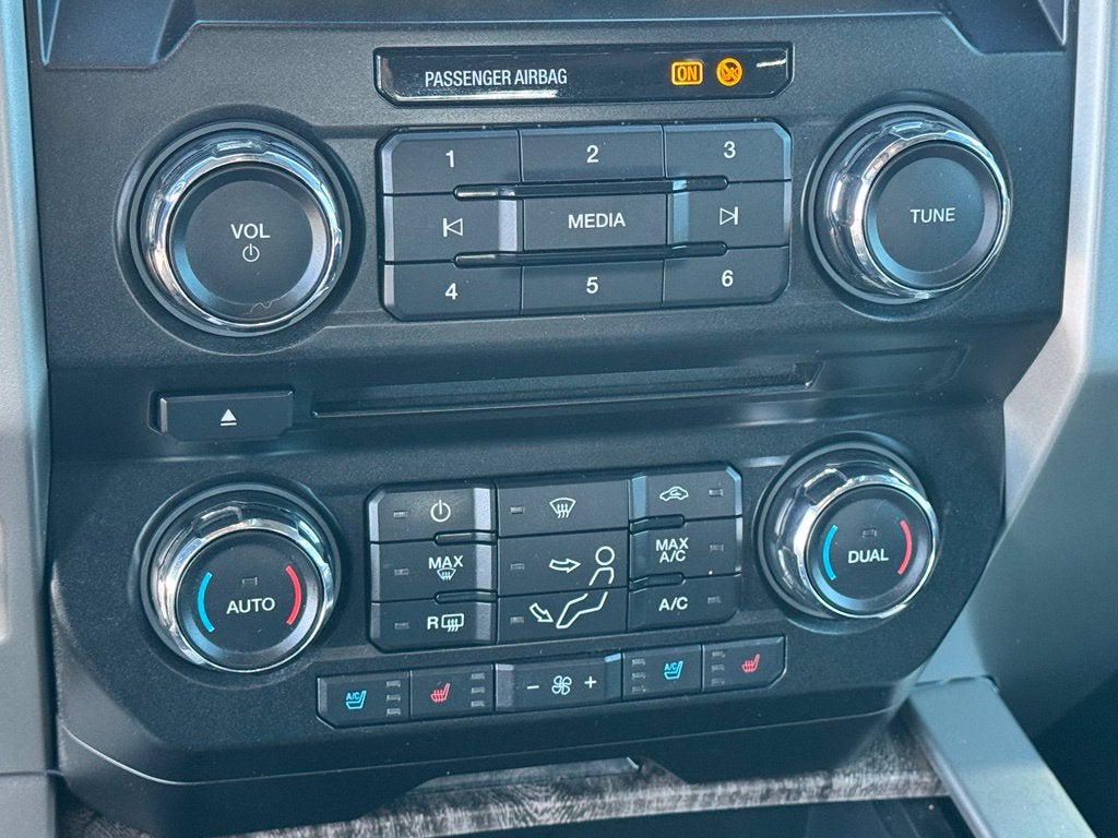 2018 Ford F-350SD Lariat DRW