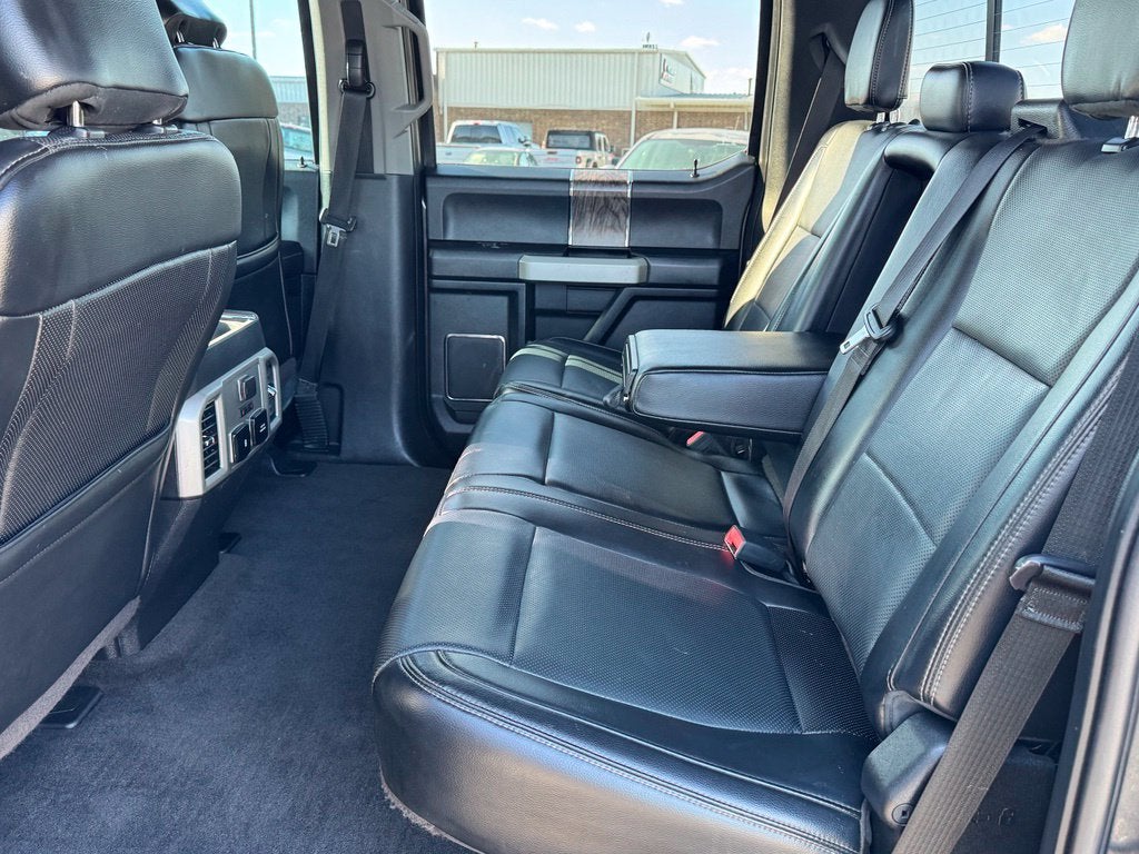 2018 Ford F-350SD Lariat DRW