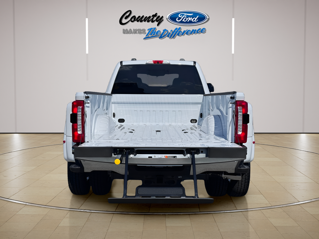 2026 Ford F-350SD DRW