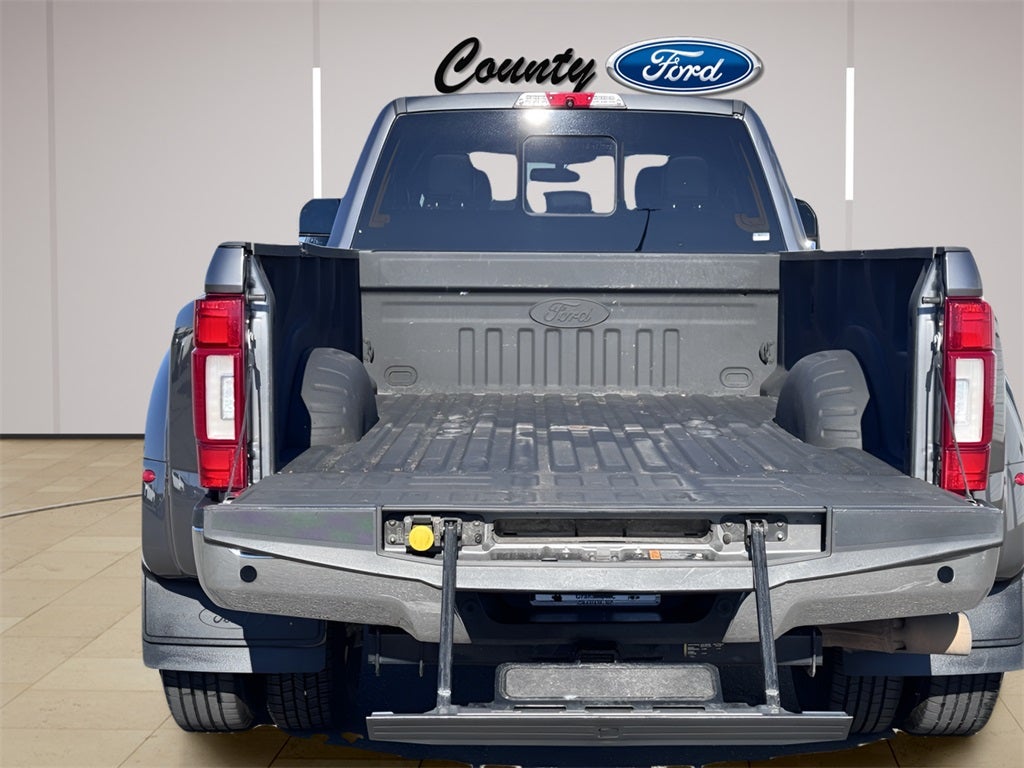 2021 Ford F-350SD Lariat DRW