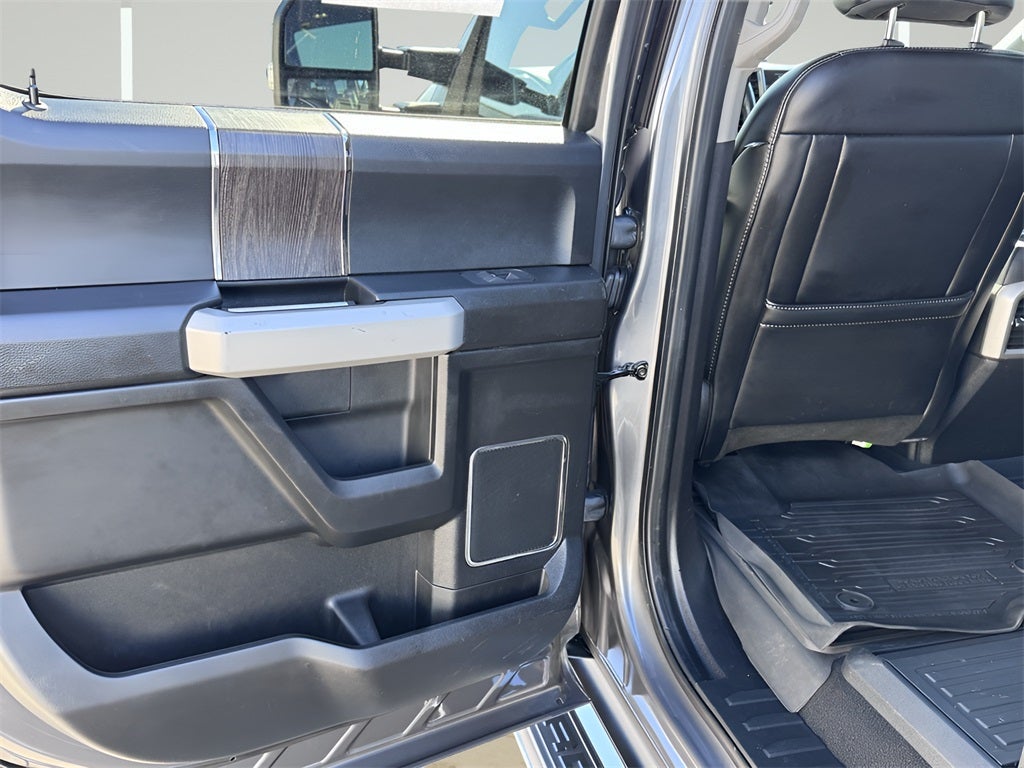 2021 Ford F-350SD Lariat DRW