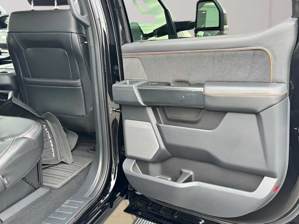 2024 Ford F-450SD Platinum DRW