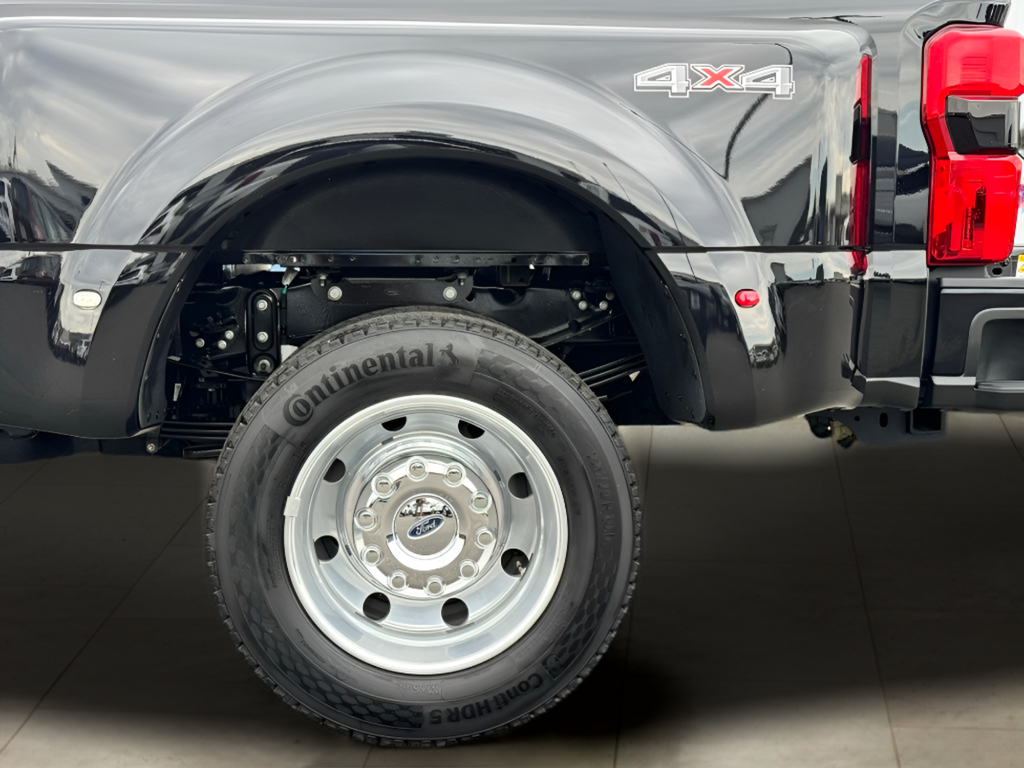 2024 Ford F-450SD Platinum DRW