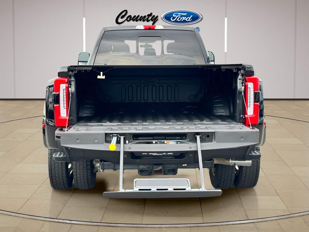2024 Ford F-450SD Platinum DRW