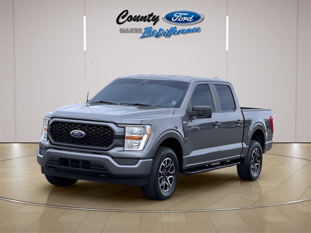 2022 Ford F-150 STX