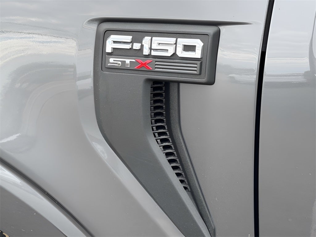 2022 Ford F-150 STX