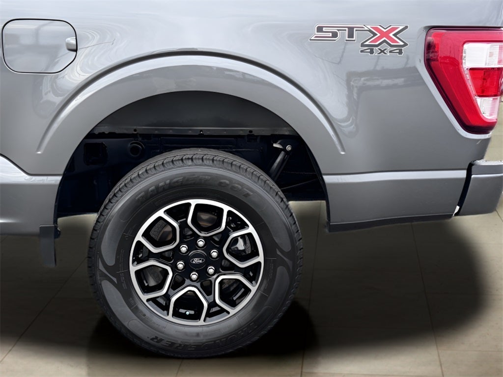2022 Ford F-150 STX