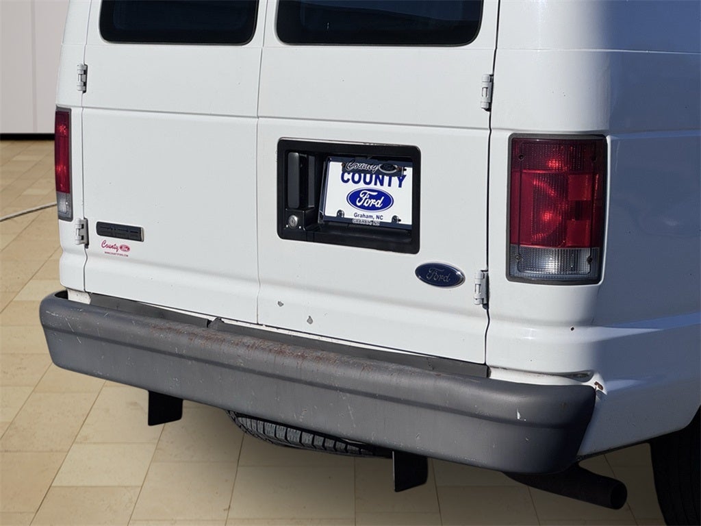 2006 Ford E-150 Commercial