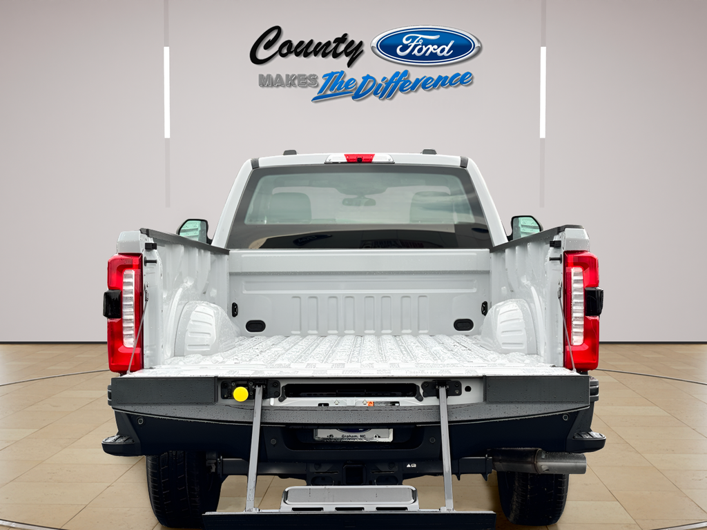 2025 Ford F-350SD XL