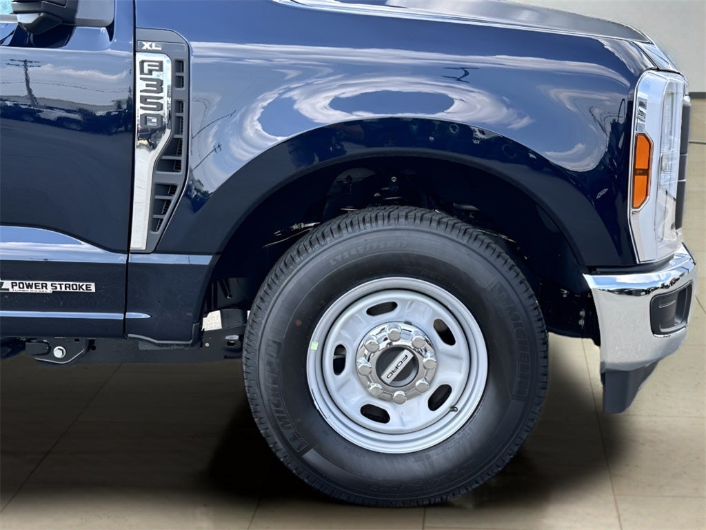 2025 Ford F-350SD XL