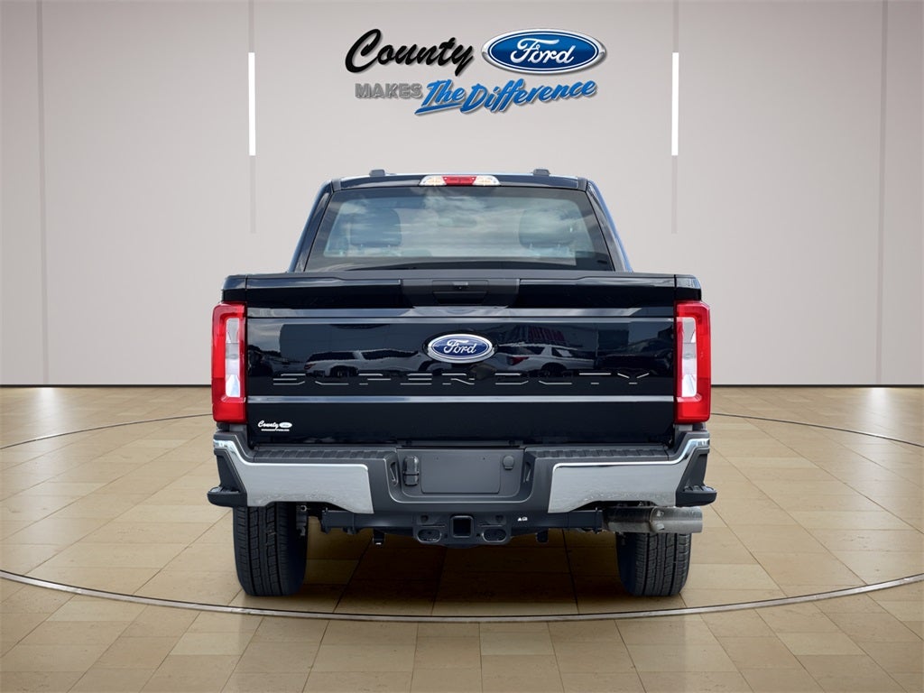 2025 Ford F-350SD XL