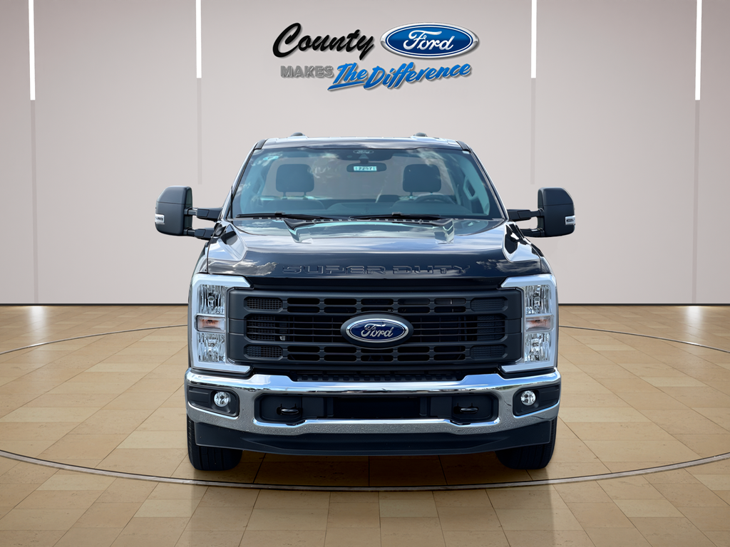 2025 Ford F-350SD XL