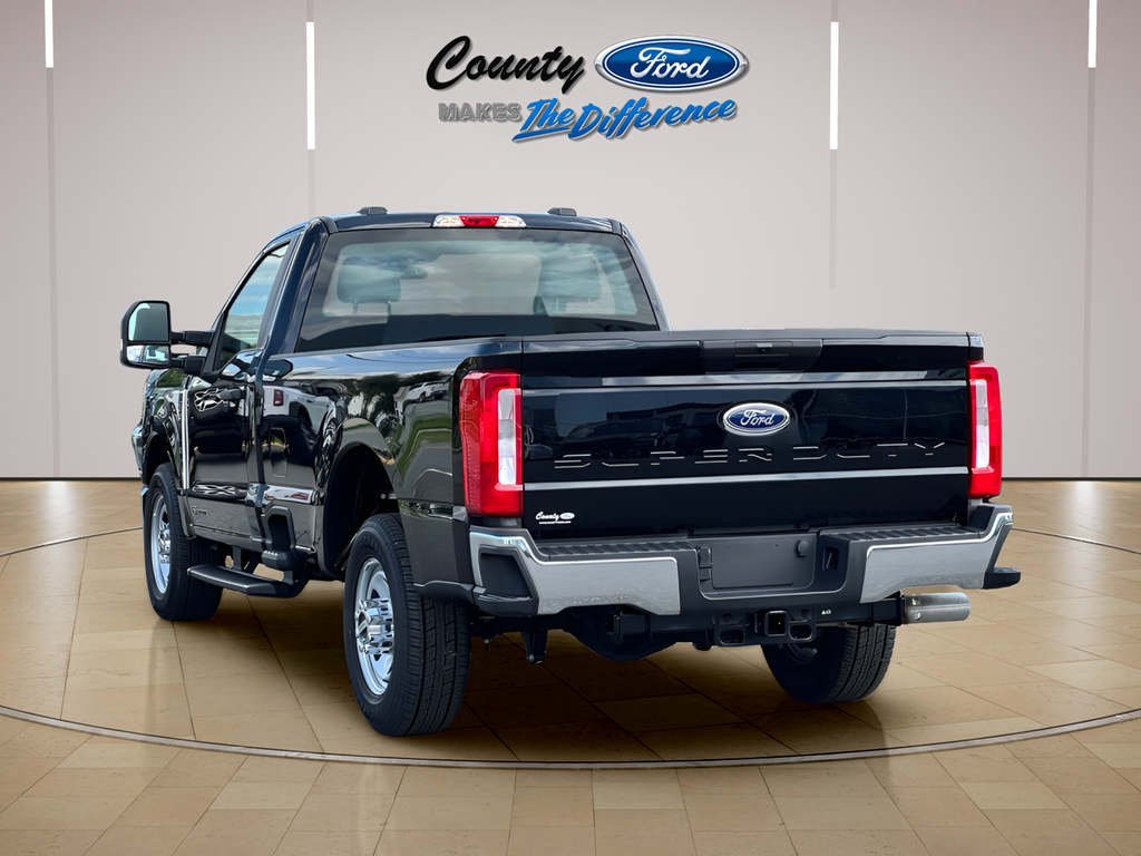 2025 Ford F-350SD XL