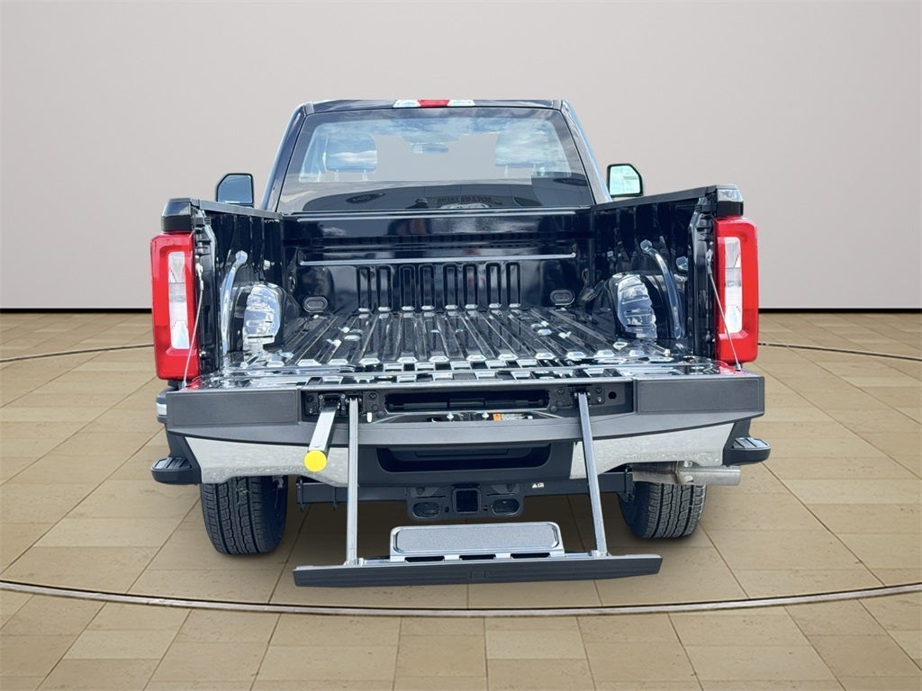 2025 Ford F-350SD XL
