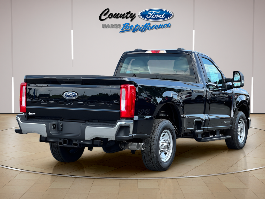 2025 Ford F-350SD XL