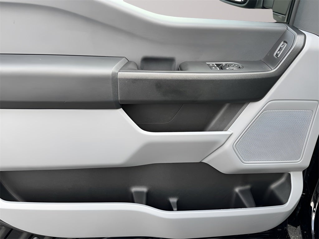 2025 Ford F-350SD XL