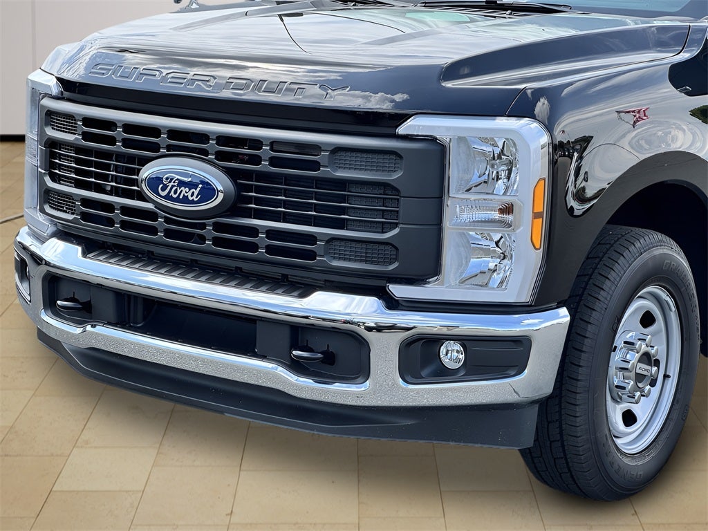 2025 Ford F-350SD XL