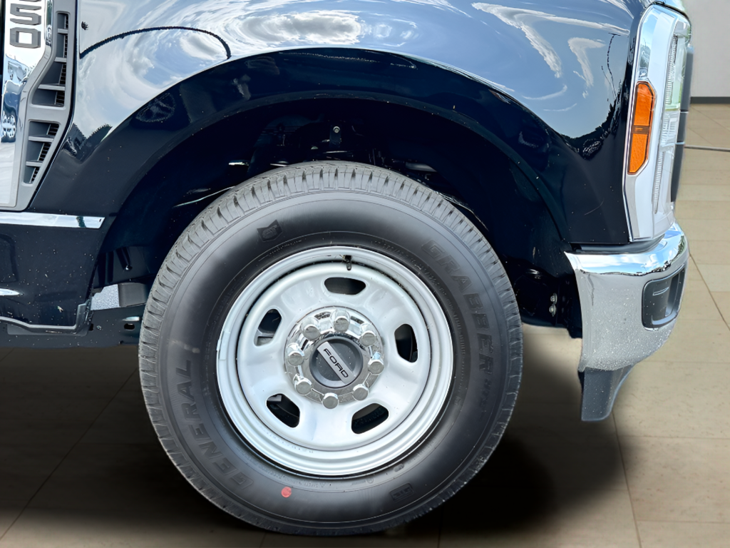 2025 Ford F-350SD XL