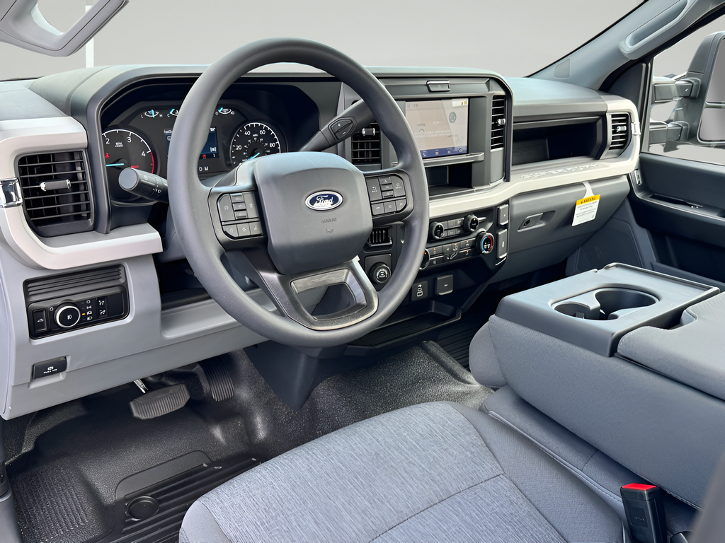 2025 Ford F-350SD XL