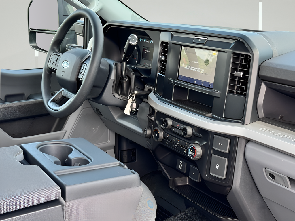 2025 Ford F-350SD XL