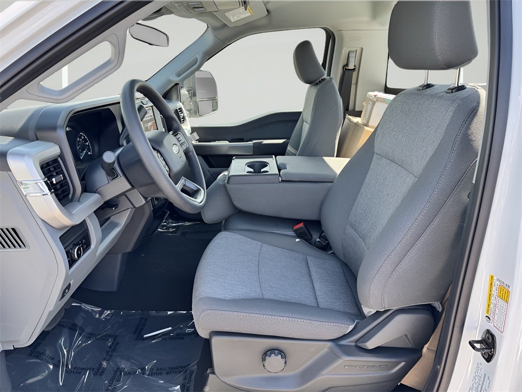 2025 Ford F-350SD XL