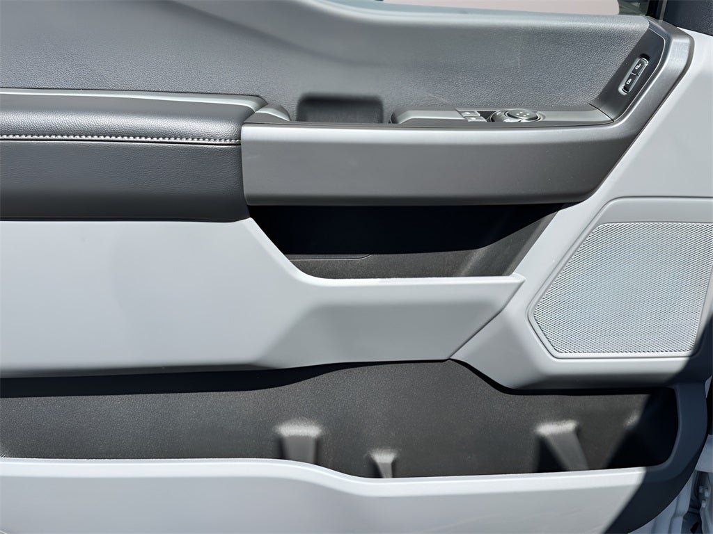 2025 Ford F-350SD XL