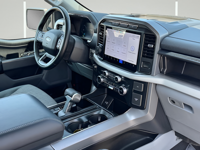 2023 Ford F-150 Lightning XLT