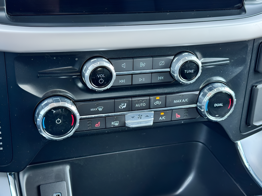 2023 Ford F-150 Lightning XLT