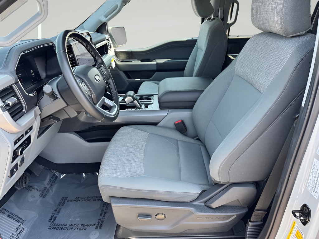 2023 Ford F-150 Lightning XLT