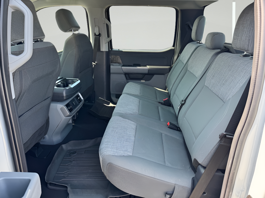 2023 Ford F-150 Lightning XLT