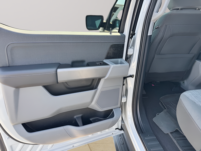 2023 Ford F-150 Lightning XLT