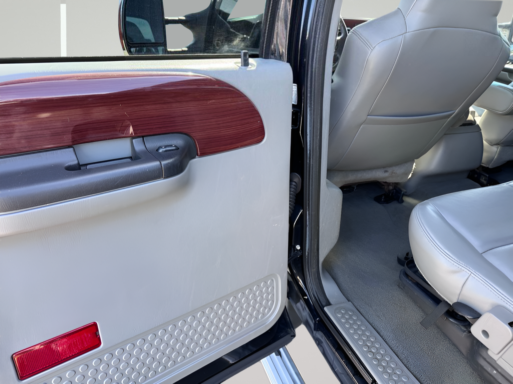 2006 Ford F-350SD Lariat