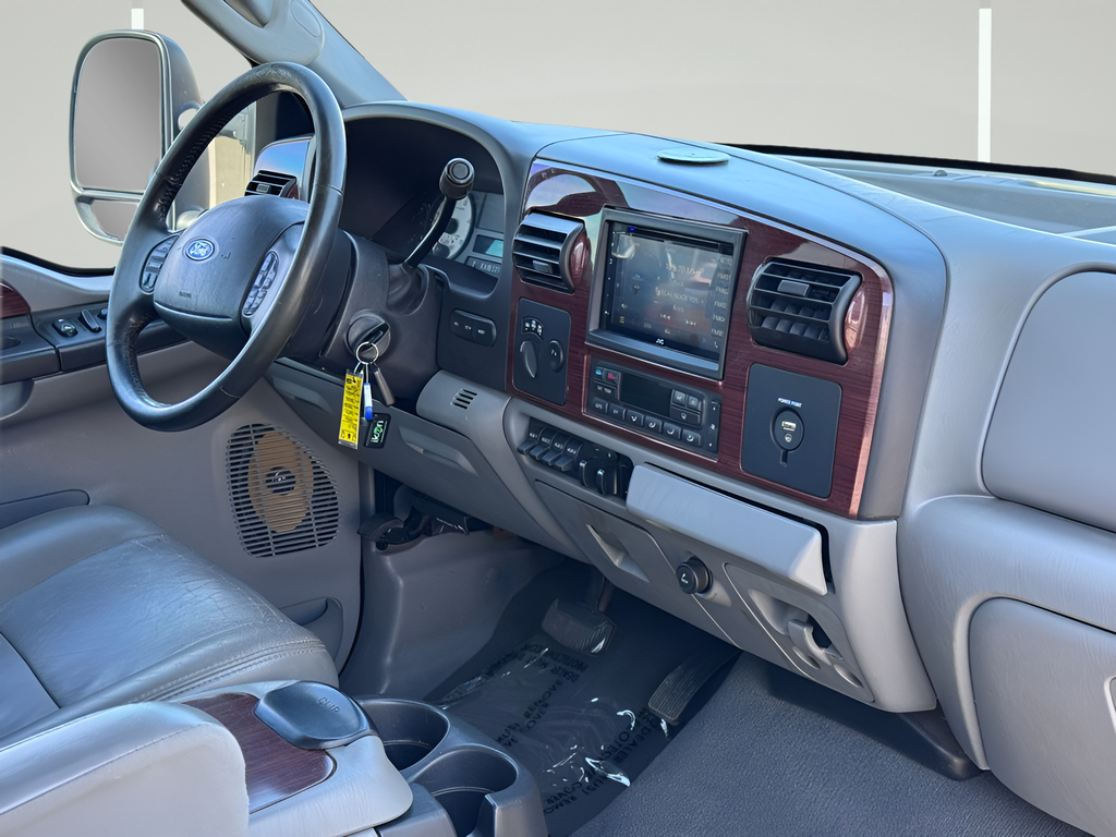 2006 Ford F-350SD Lariat