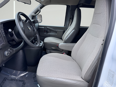 2023 Chevrolet Express 3500 LT Passenger