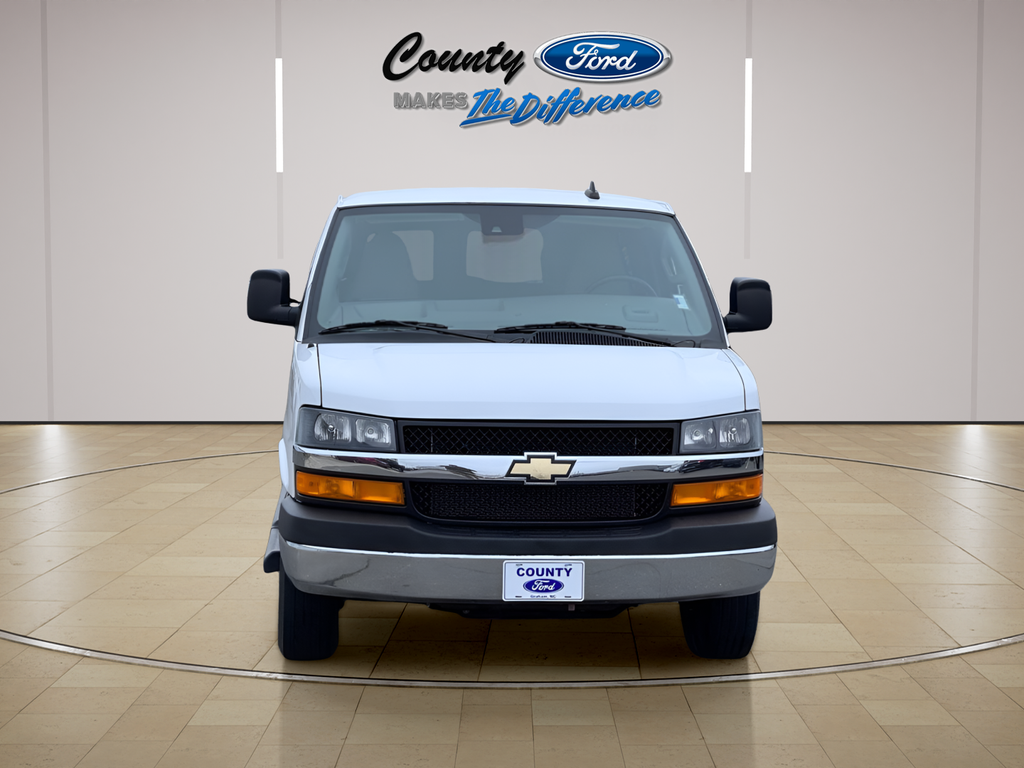 2023 Chevrolet Express 3500 LT Passenger