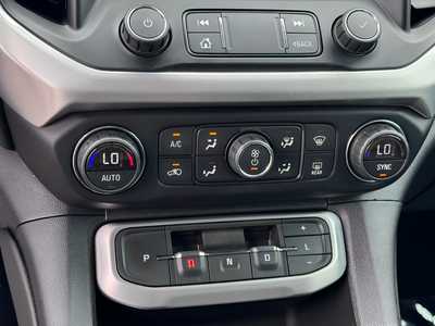 2020 GMC Acadia SLT