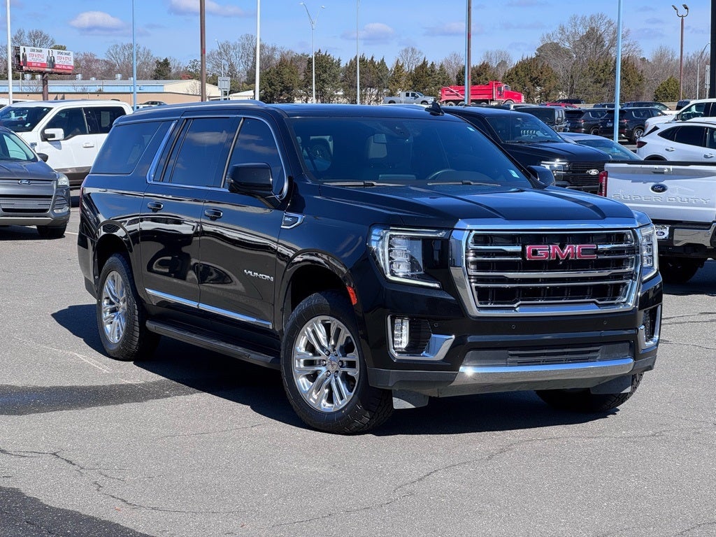 2022 GMC Yukon XL SLT