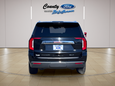 2022 GMC Yukon XL SLT