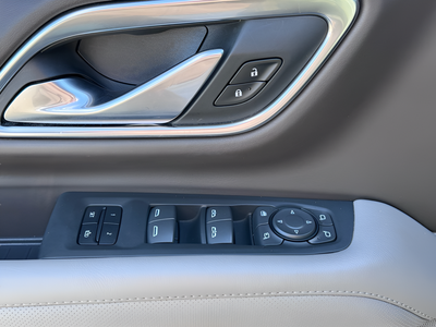 2022 GMC Yukon XL SLT