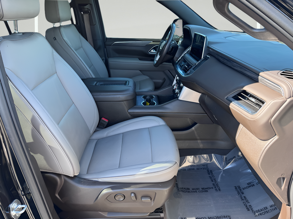 2022 GMC Yukon XL SLT