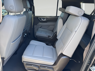 2022 GMC Yukon XL SLT