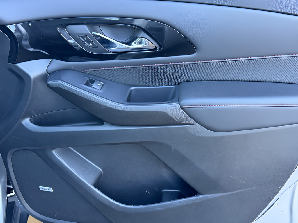 2022 Chevrolet Traverse RS