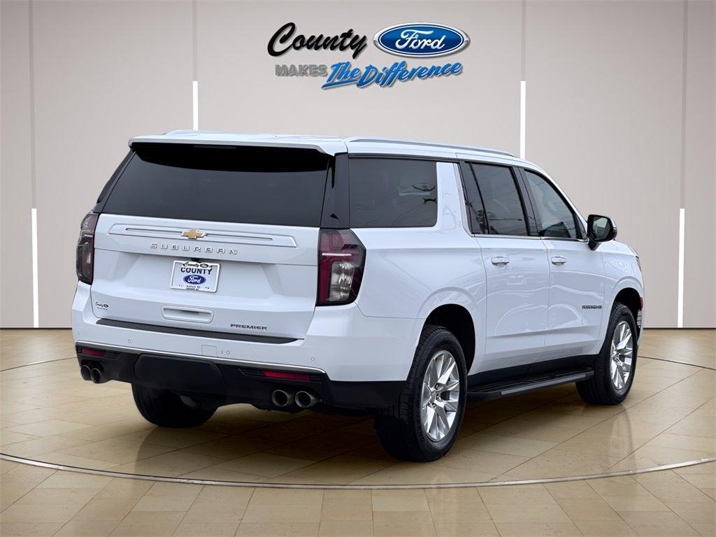 2023 Chevrolet Suburban Premier