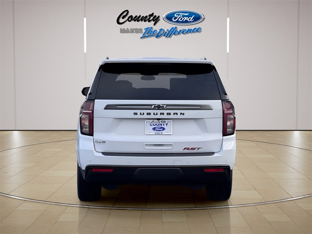 2021 Chevrolet Suburban RST